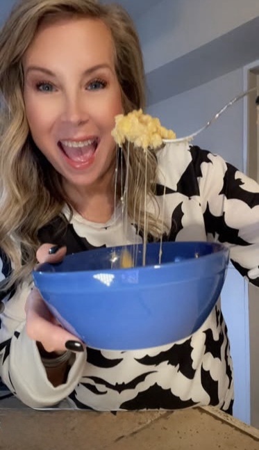 Slow Cooker Cheesy Chicken &&nbsp;Rice